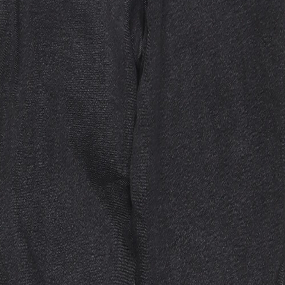 Stradivarius Womens Black Cotton Tapered Jeans Size 6 L24 in Regular Button