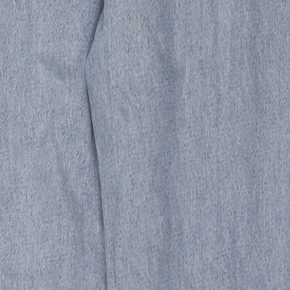 Brand and care label for Denim & Co. women’s blue cotton tapered jeans, size UK 8, regular zip