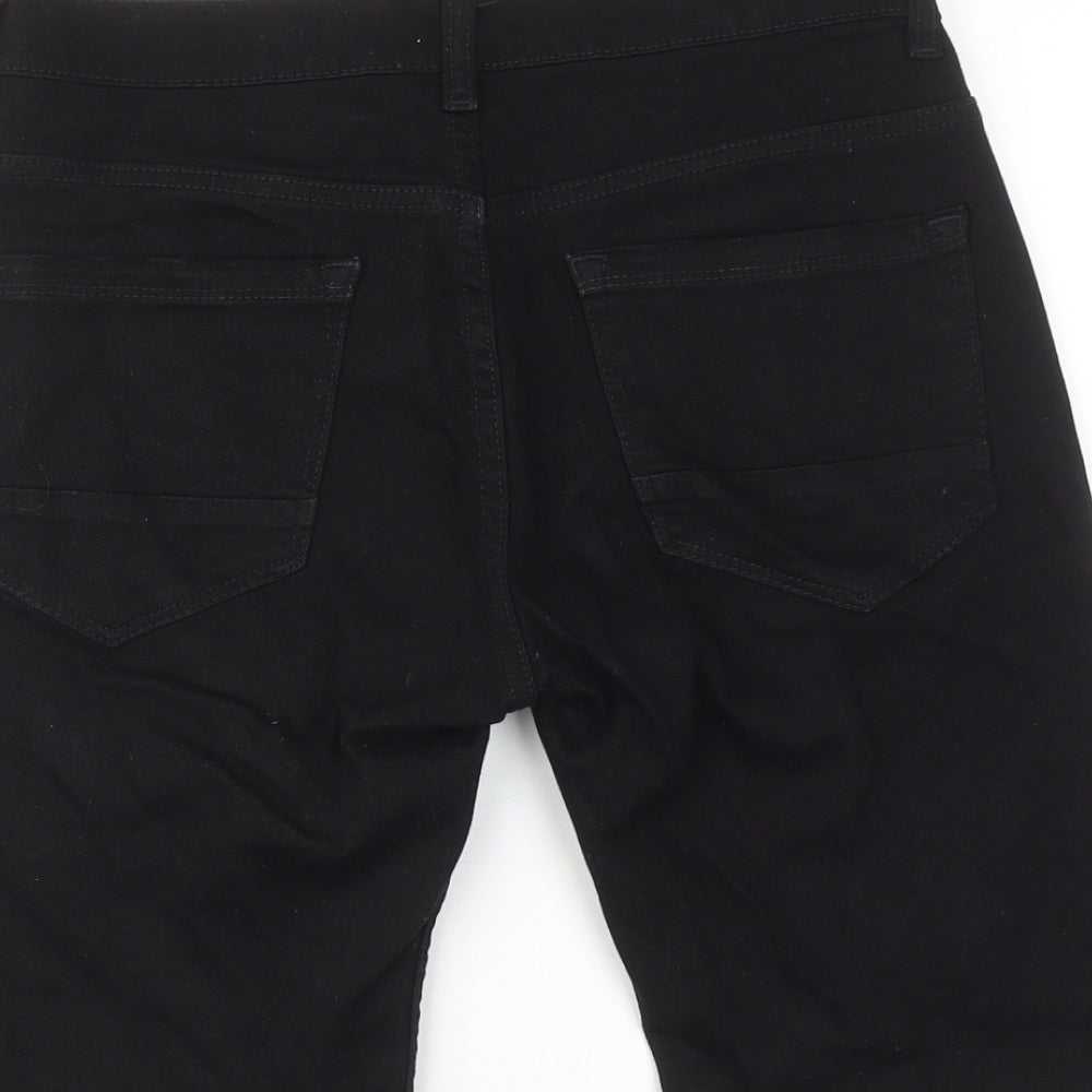 Brand and care label for Denim & Co. men’s black cotton bermuda shorts, size 28, in regular zip