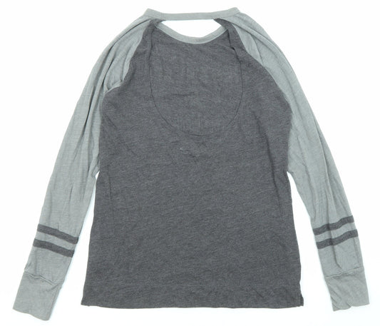 Hollister Womens Grey Cotton Basic T-Shirt Size XS Round Neck - Selfie Play Offs Open Back