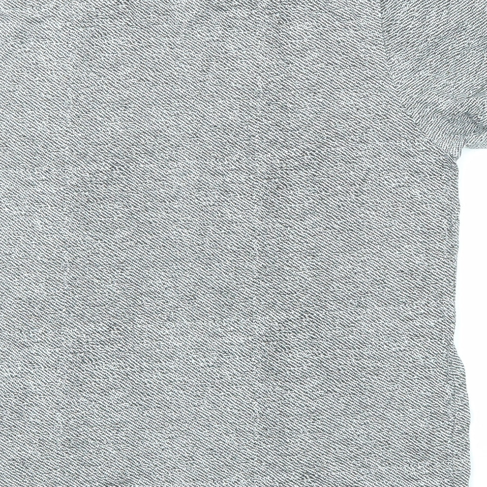 Brand and care label for Lee Cooper boys’ grey cotton basic t-shirt, size 13, years crew neck pullover