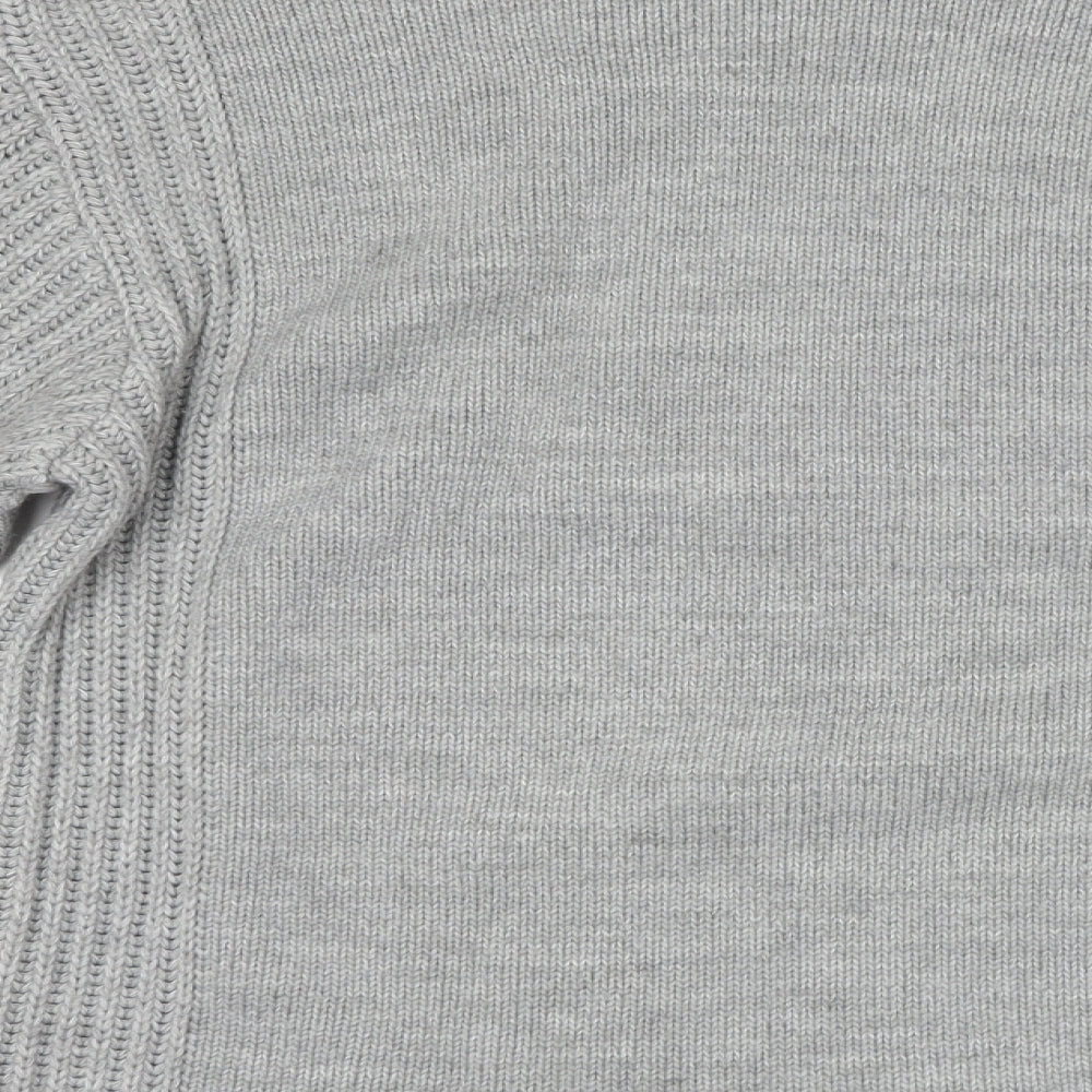 Brand and care label for Lee Cooper men’s grey v-neck acrylic jumper, size M, long sleeve