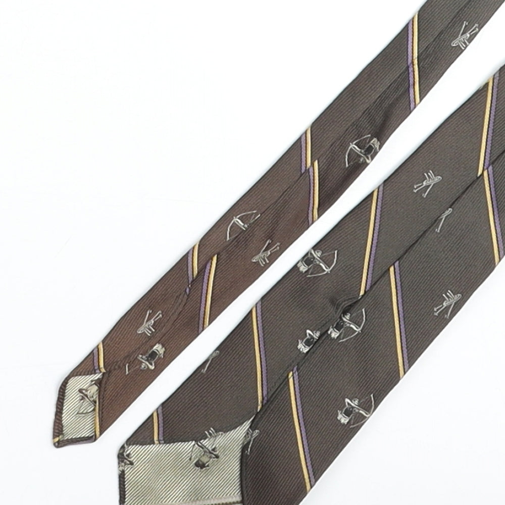 Brand and care label for Vintage Archery men’s gold striped polyester pointed tie one size - archery print