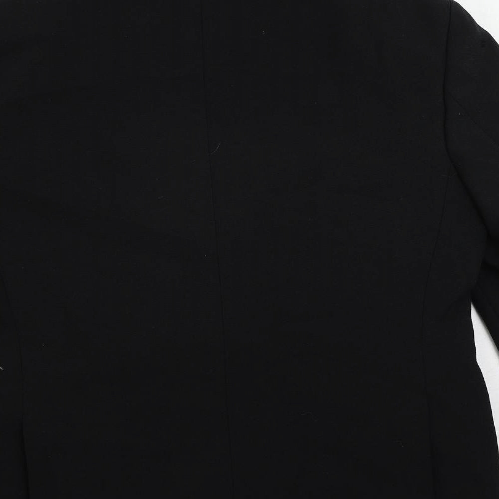 Brand and care label for C&A men’s black polyester tuxedo suit jacket, size 38, regular