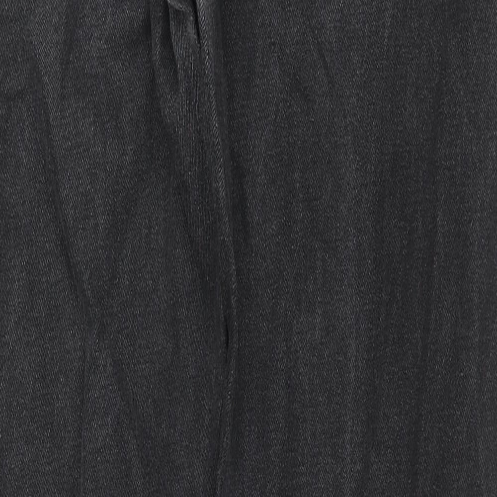 Brand and care label for Denim & Co. women’s black cotton straight jeans, size UK 34, in, 32-inch leg regular zip