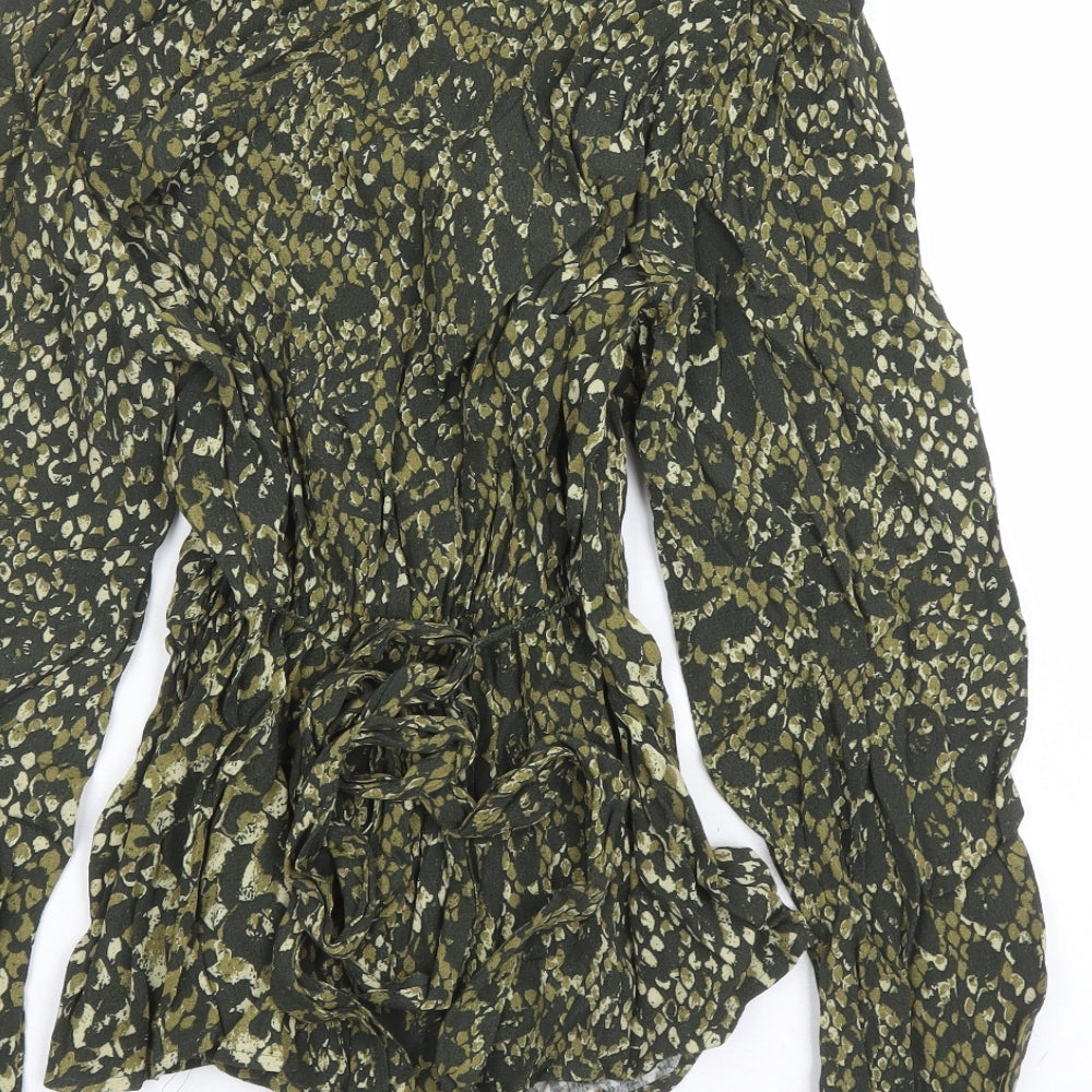 Marks and Spencer Womens Green Geometric Viscose Basic Blouse Size 6 V-Neck - Belted