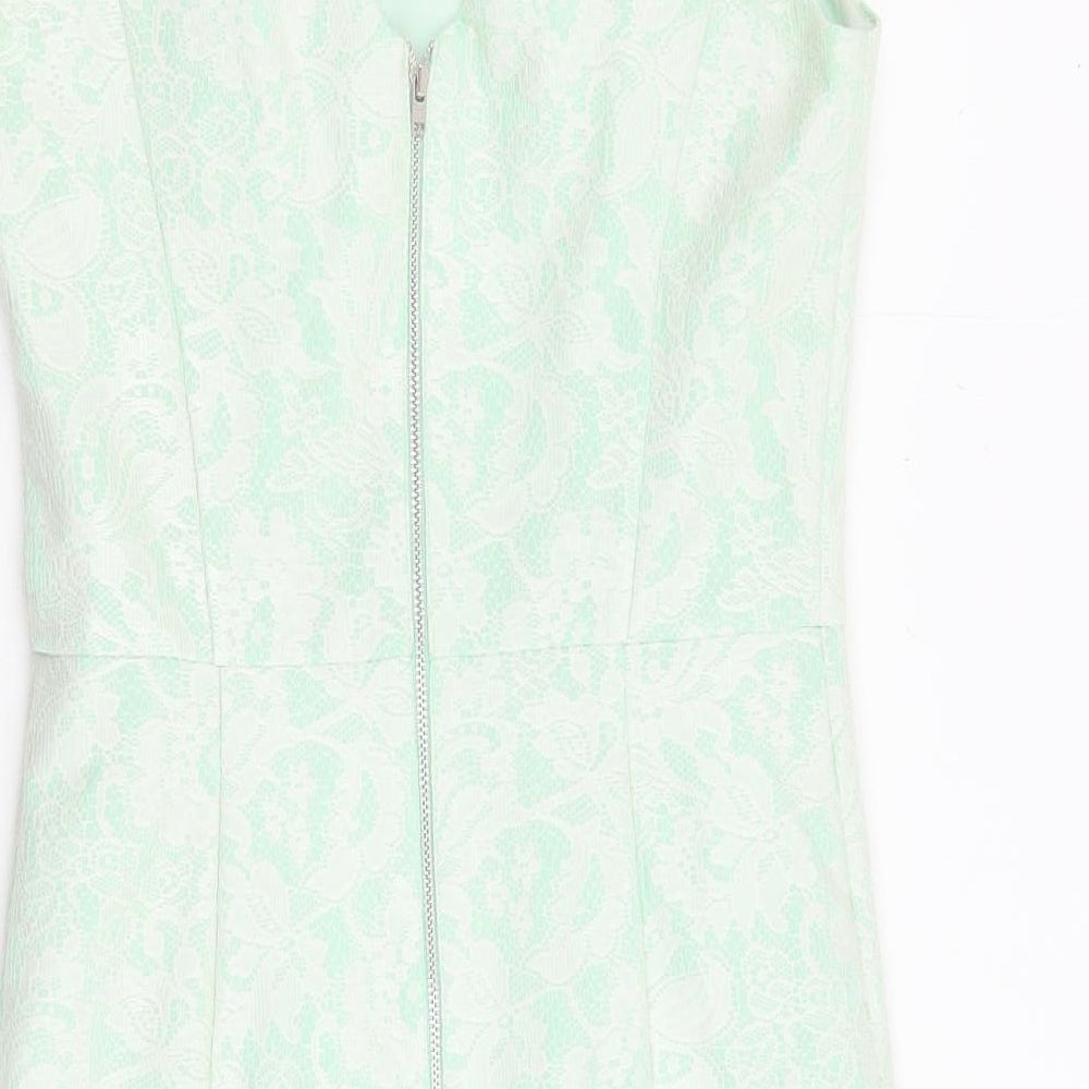 Brand and care label for Red Herring women’s green polyester shift, size UK 8, boat neck zip