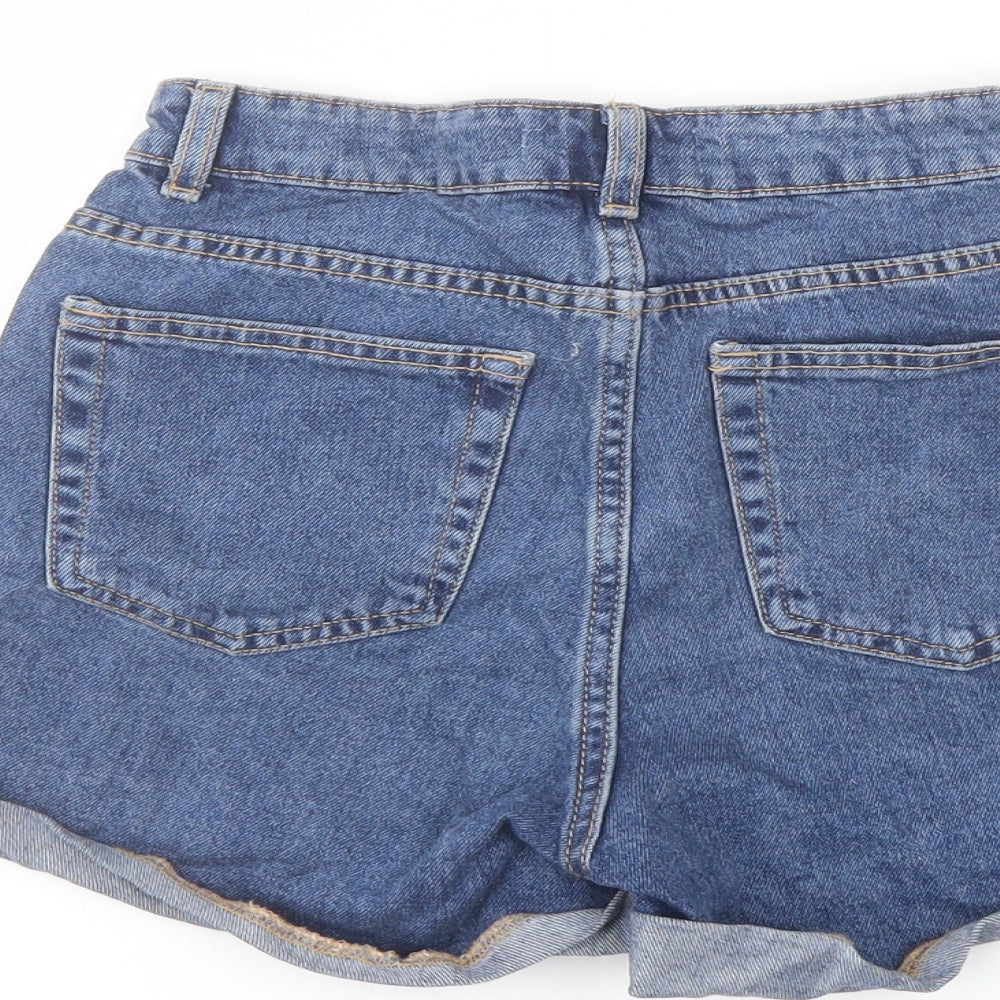 Brand and care label for Denim & Co. women’s blue cotton mom shorts, size UK 4, 3-inch leg regular button