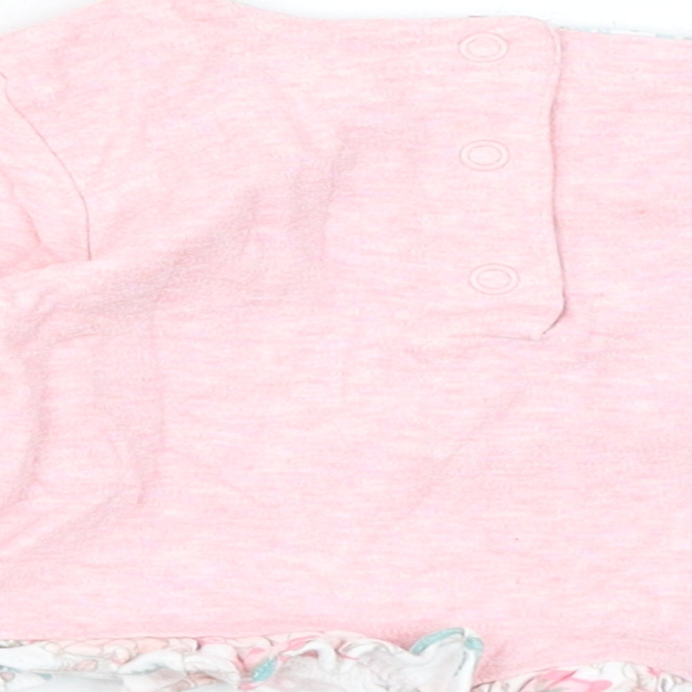 Brand and care label for Mini Club girls’ pink cotton basic t-shirt, size 3-6, months round neck pullover - hello bunny