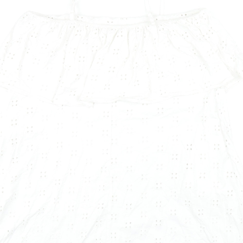 Brand and care label for ASOS women’s white cotton a-line, size UK 12, square neck pullover