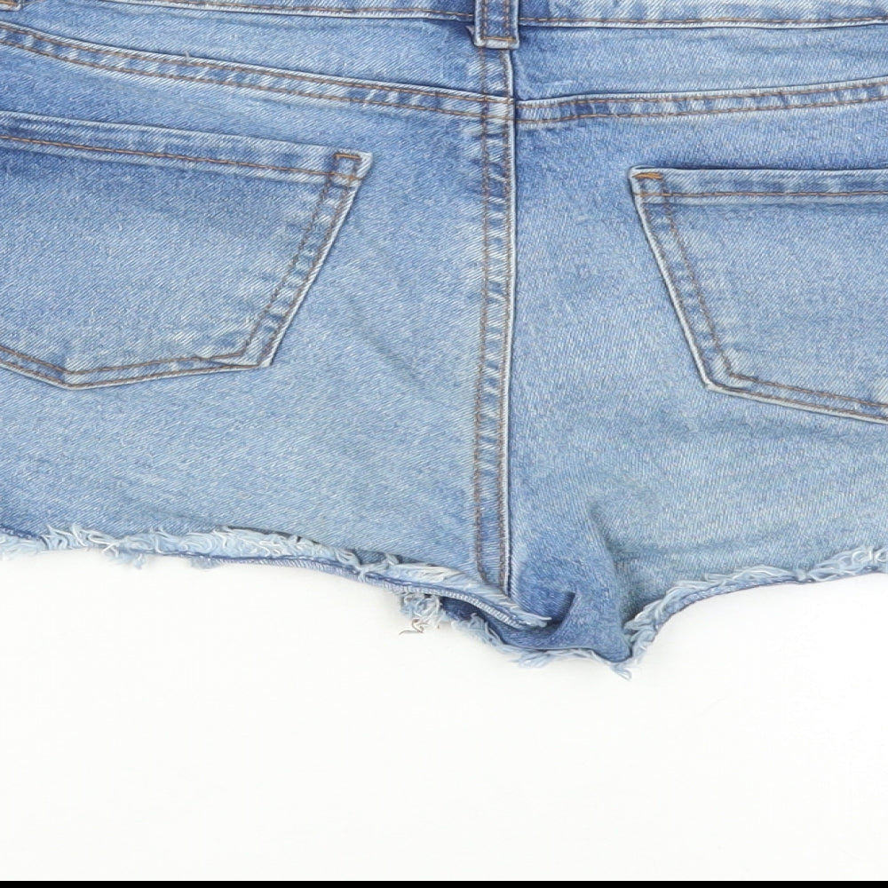 Brand and care label for Denim & Co. women’s blue cotton cut-off shorts, size UK 6, regular zip - pockets inside leg 2-inch