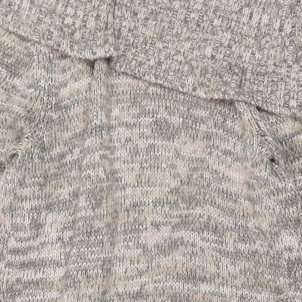 Brand and care label for Gallery women’s pink v-neck nylon cardigan jumper, size L