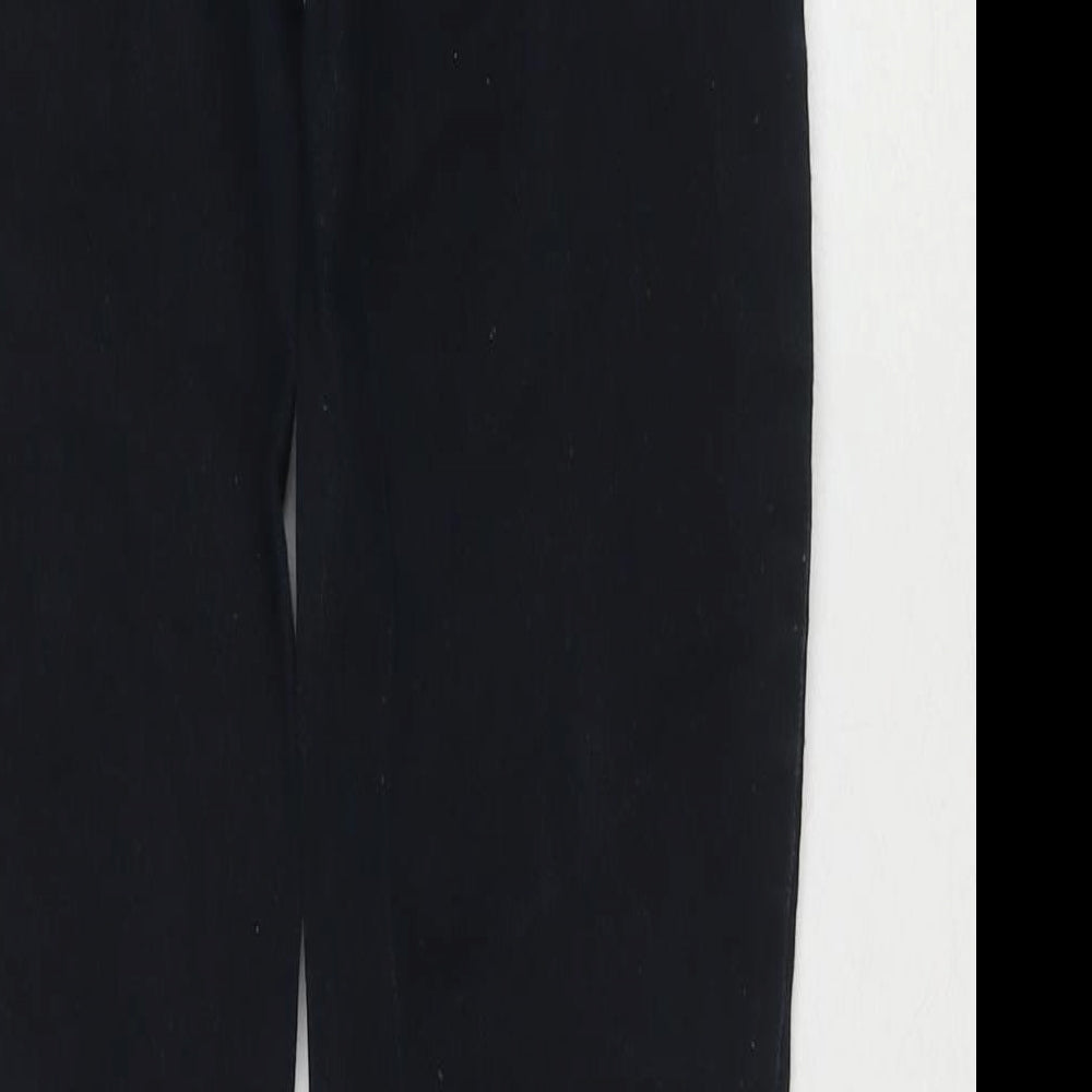 Brand and care label for Denim & Co. men’s black cotton skinny jeans, size 30, in, 32-inch leg regular zip