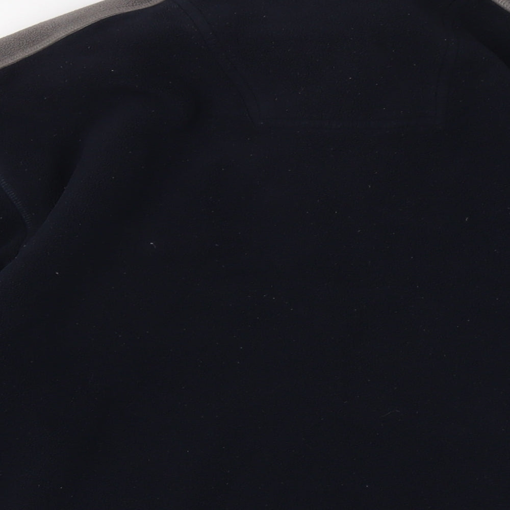 Brand and care label for Maine New England men’s blue polyester pullover sweatshirt, size L
