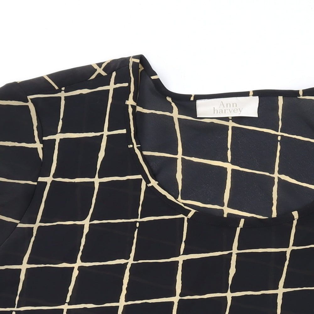Ann Harvey Womens Black Geometric Polyester Basic T-Shirt Size 24 Round Neck