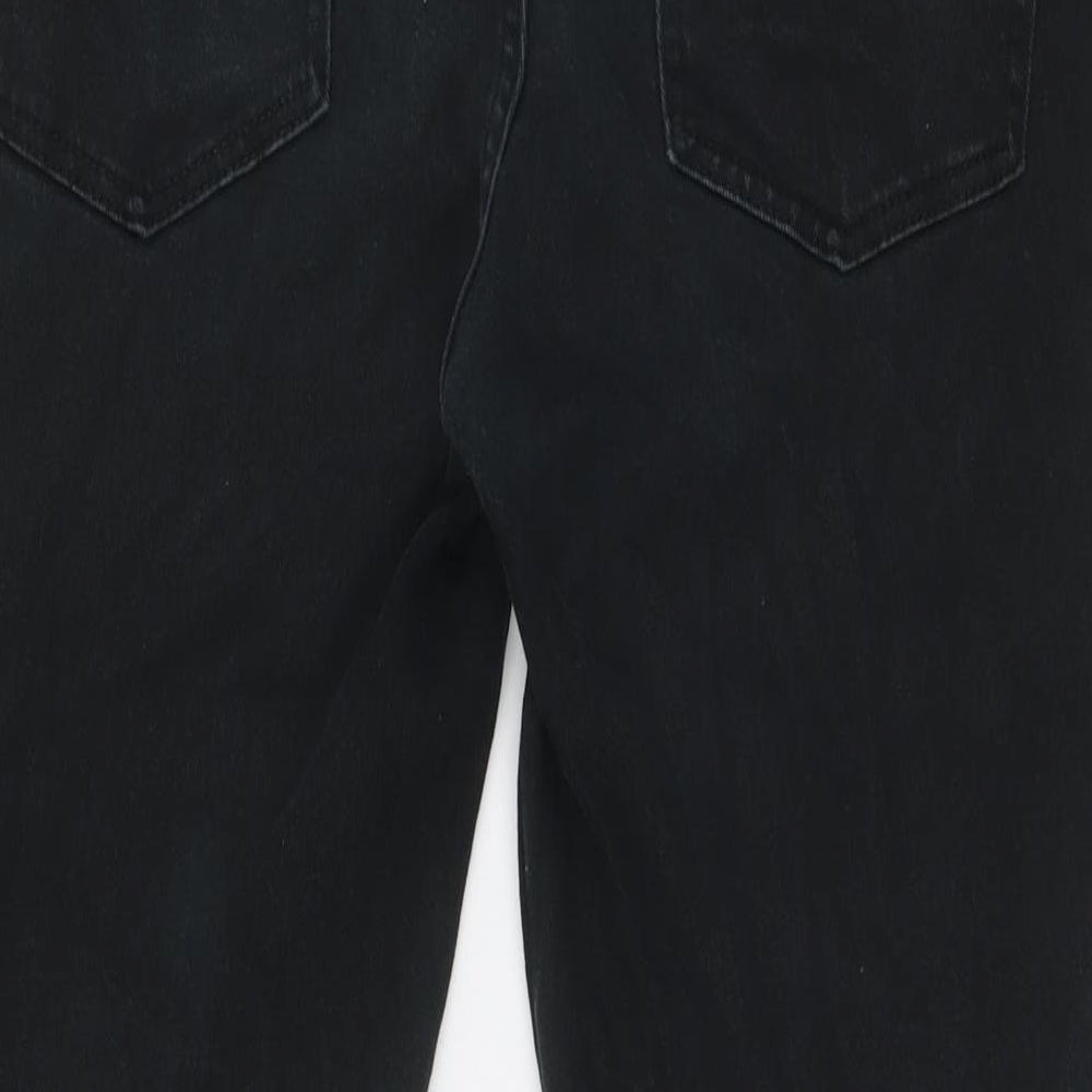 Brand and care label for Denim Co men’s black cotton skinny jeans, size 32, in, 32-inch leg slim zip