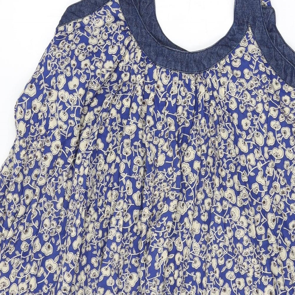 Brand and care label for French Connection women’s blue floral cotton shift, size UK 6, round neck pullover