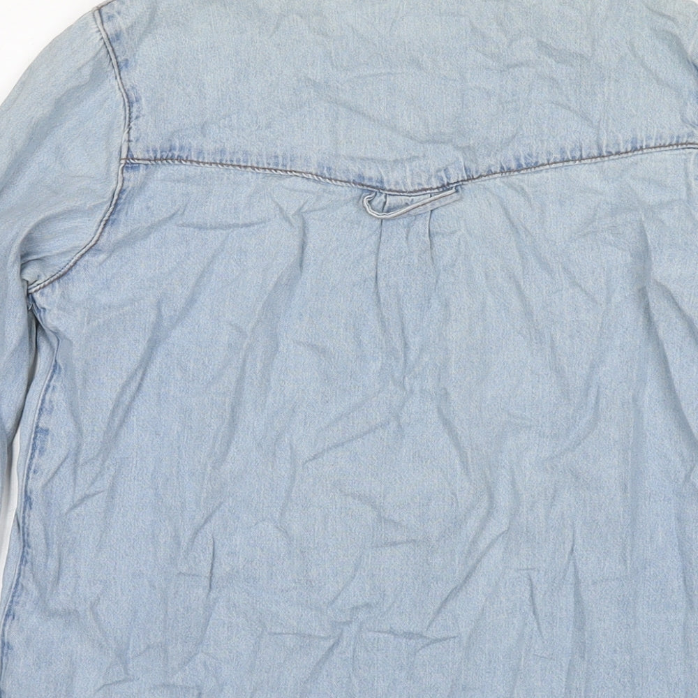 Brand and care label for ASOS women’s blue cotton basic button-up, size UK 6, collared