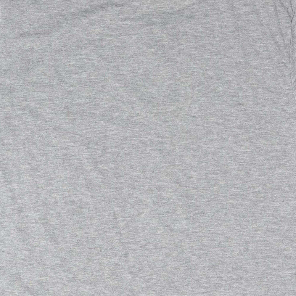 Brand and care label for ASOS men’s grey polyester t-shirt, size XL, round neck - pacific trading company wave
