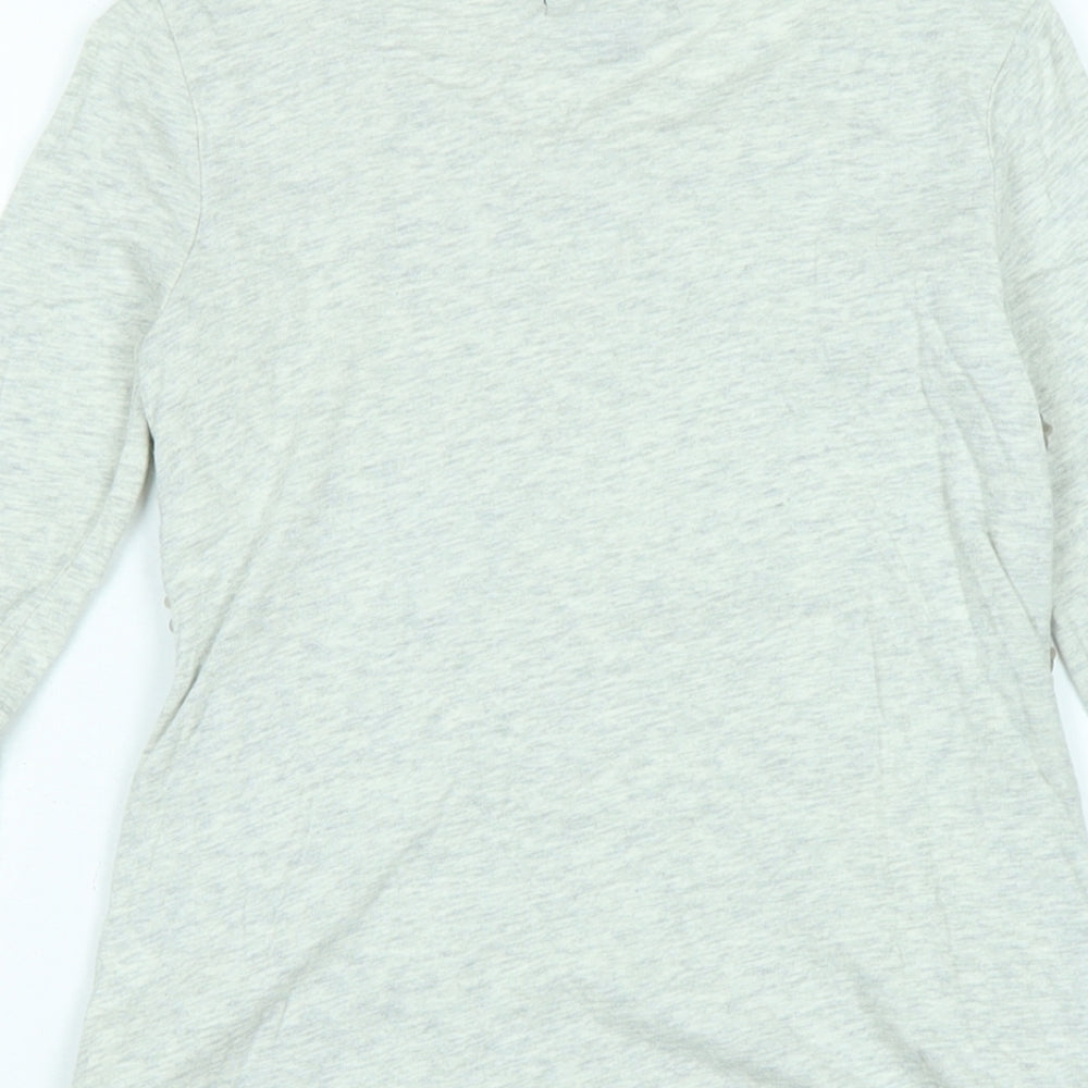 Brand and care label for Gap girls’ grey cotton pullover t-shirt, size 8-9, years crew neck - sequins