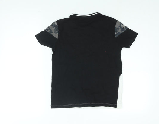 NEXT Boys Black Geometric Cotton Basic T-Shirt Size 10 Years Round Neck Pullover - NLTD