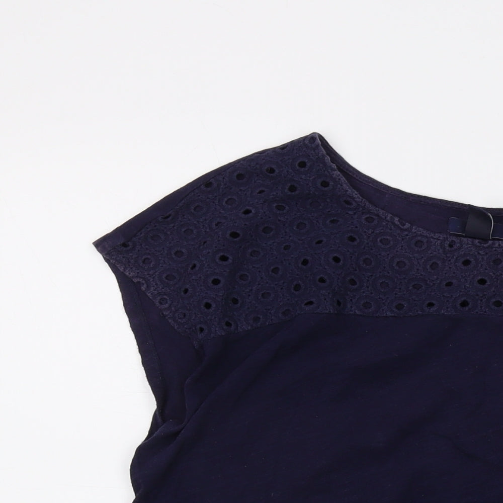 Gap Womens Blue Cotton Basic T-Shirt Size M Round Neck
