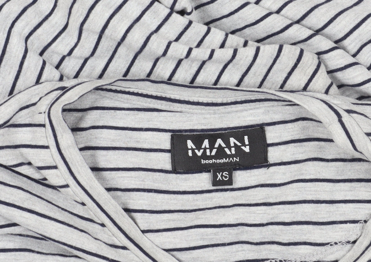 Brand and care label for boohooMAN Grey Striped Long Sleeve T-Shirt XS