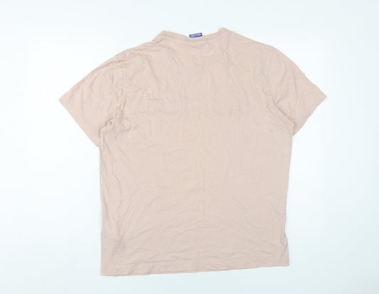Champion Men's Beige Logo T-Shirt - L, Short Sleeve