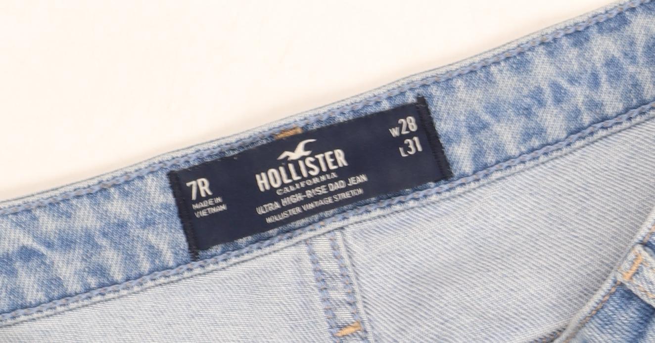 Hollister Men's Blue Straight Distressed Jeans Size 28