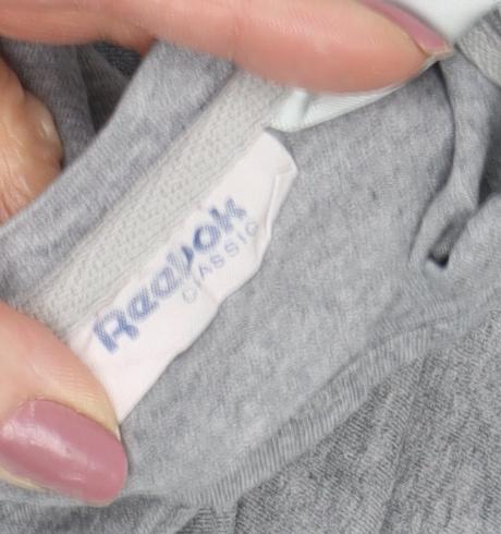 Reebok Women's Grey Basic T-Shirt, Size S, Casual Style