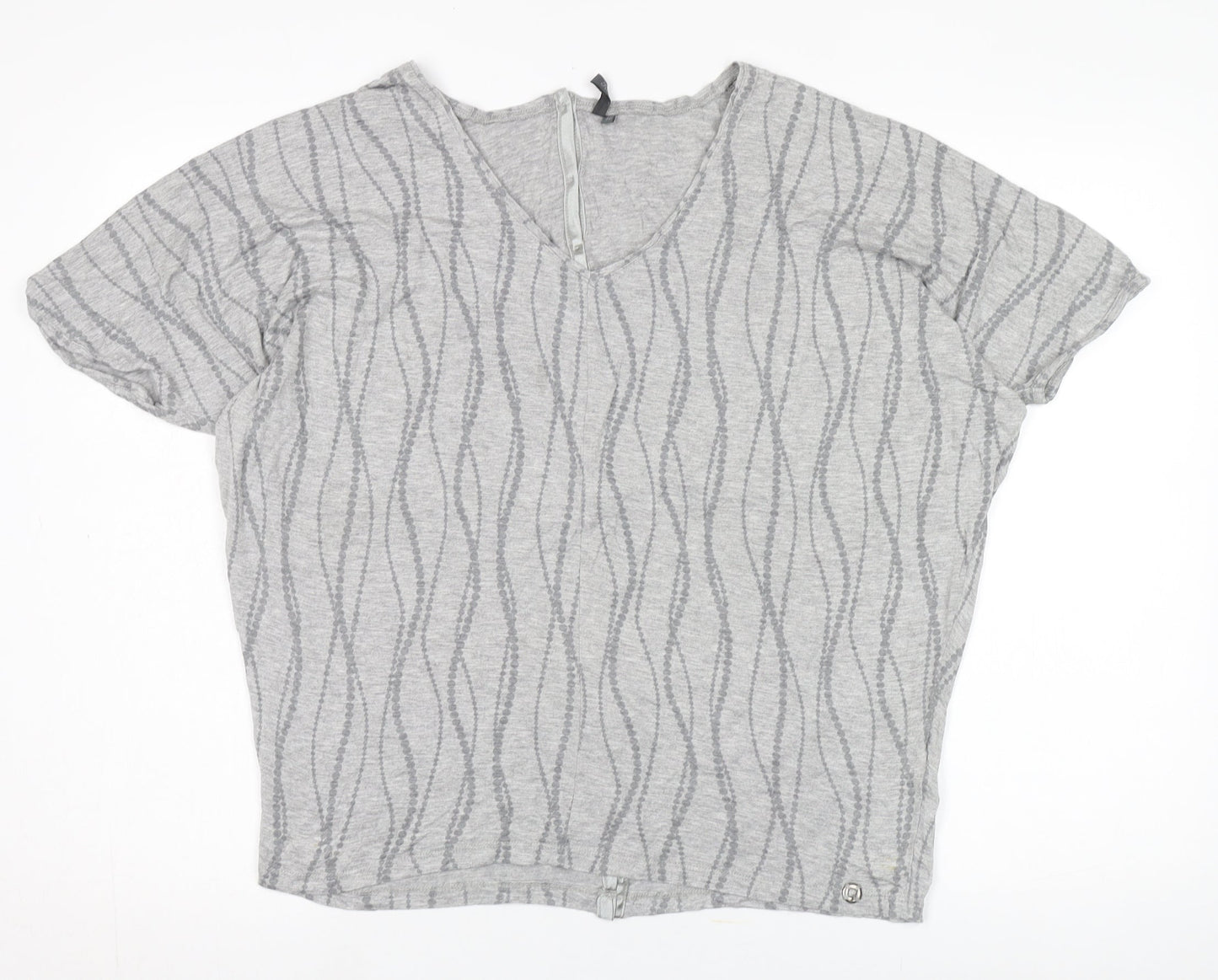 Kangol Women’s Grey V-Neck T-Shirt Size 16