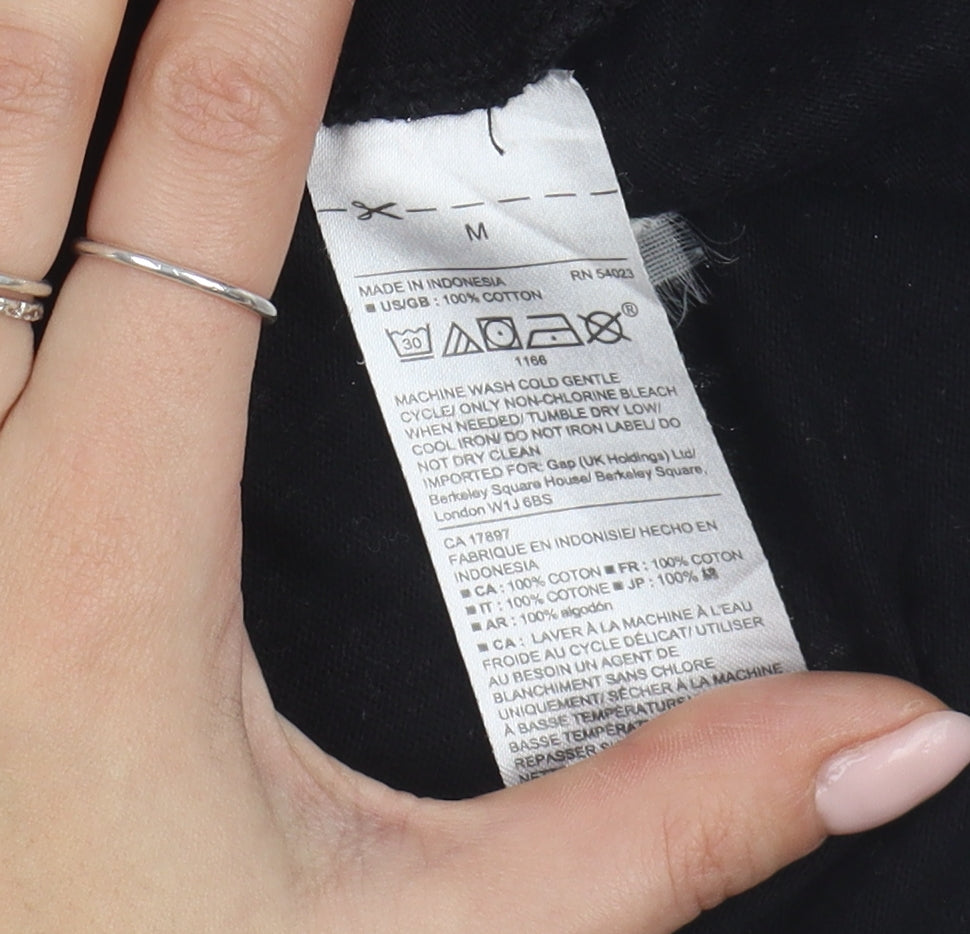 Gap Women's Black V-Neck T-Shirt Medium