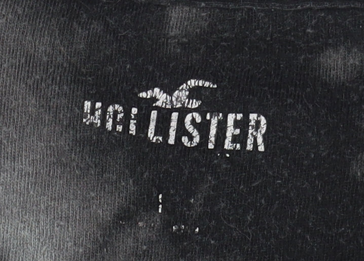 Hollister Men's Black Art Theme Long Sleeve T-Shirt