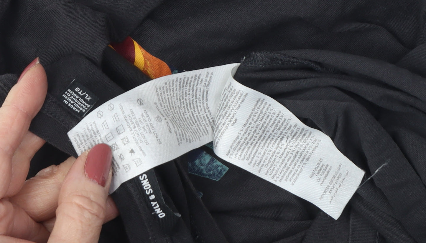 Close-up detail of Only & Sons Men's Black Graphic Print T-Shirt XL