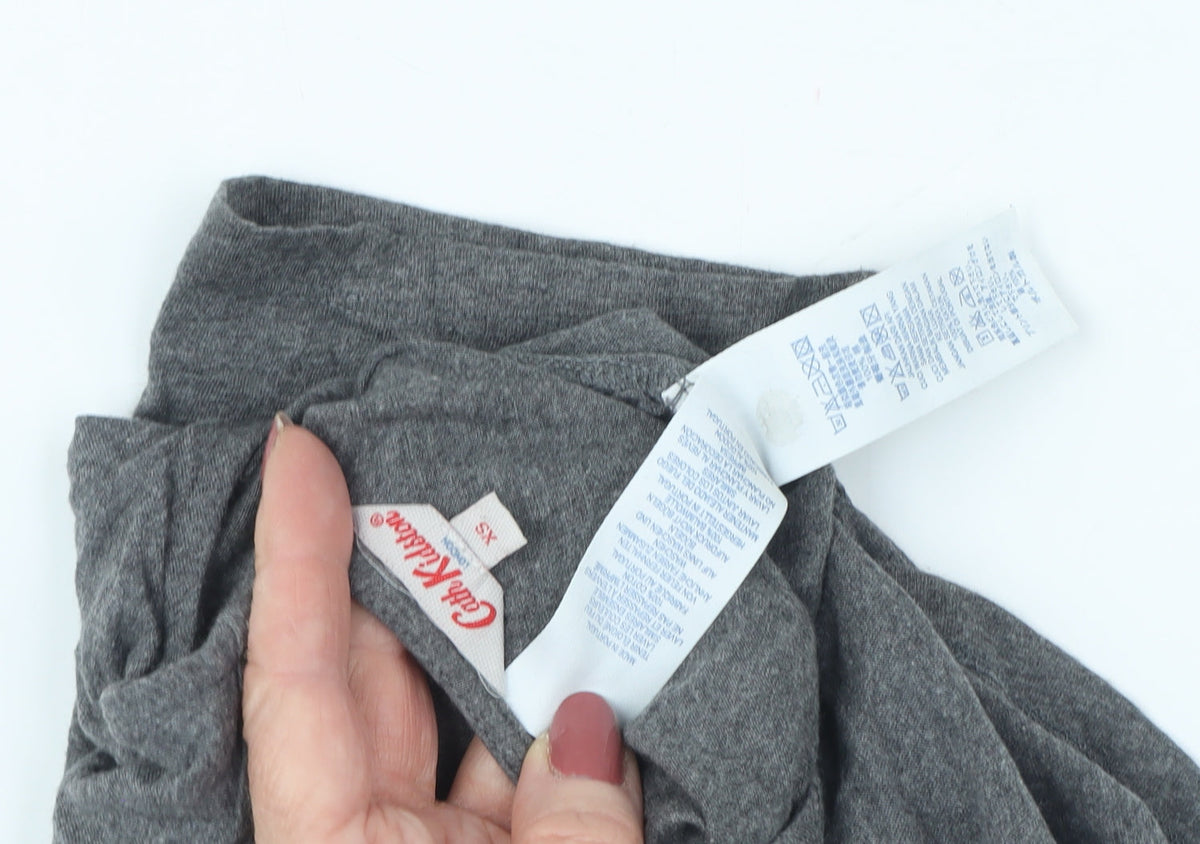 Close-up detail of Cath Kidston Women's Grey XS Graphic Christmas T-Shirt