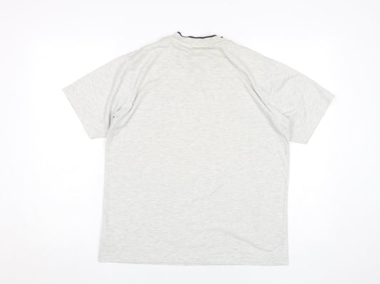 Umbro Boys Grey V-Neck T-Shirt Size 12 - Casual Basic Style