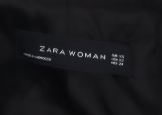 Brand and care label for Zara Woman Grey Plaid Blazer, size 4, Double-Breasted