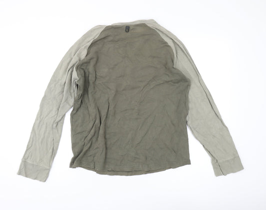 Duck and Cover Men's Green Long Sleeve T-Shirt L