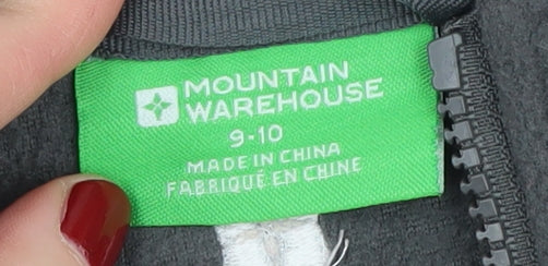 Brand and care label for Mountain Warehouse boys’ grey jacket 9-10 years