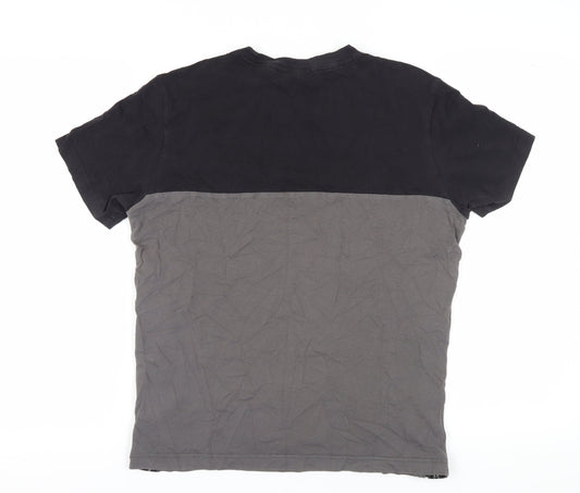 Champion Men's Colourblock Logo T-Shirt Medium