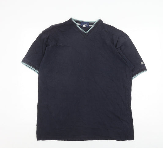 Additional front view of Lee Cooper Men's Black V-Neck T-Shirt M