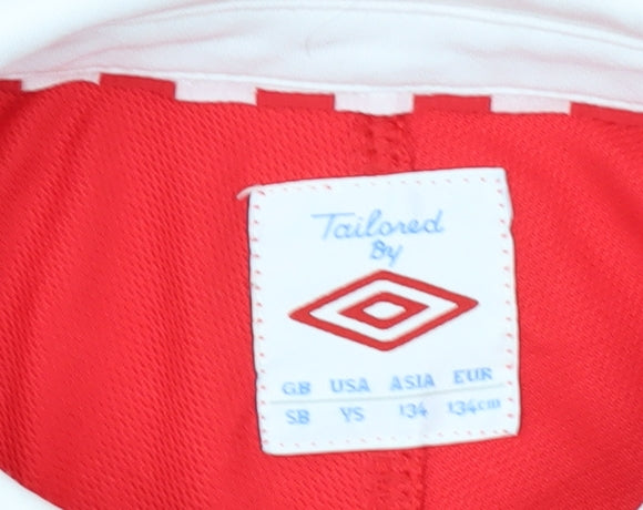Brand and care label for Umbro boys’ red polo shirt sb sports football top