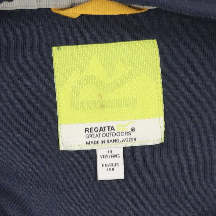 Brand and care label for Regatta boys’ blue 1/4 zip fleece sweatshirt, age 11-12