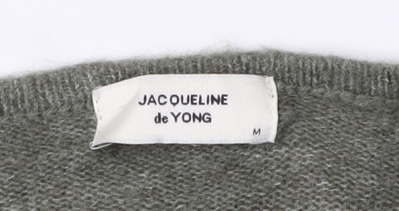 Close-up detail of Jacqueline de Yong Women's Green jumper M