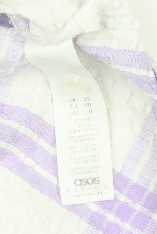 Close-up detail of ASOS DESIGN Women's Multicoloured Plaid Cropped Blouse, size 12