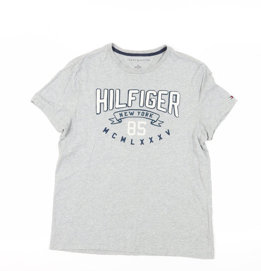 Tommy Hilfiger Men's Grey S Graphic T-Shirt