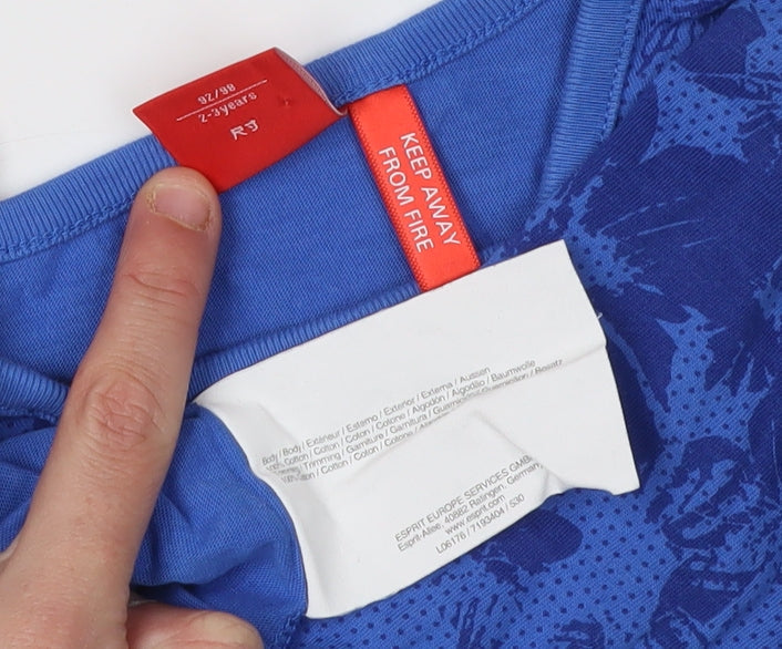 Brand and care label for ESPRIT girls’ blue floral v-neck t-shirt 2-3 years