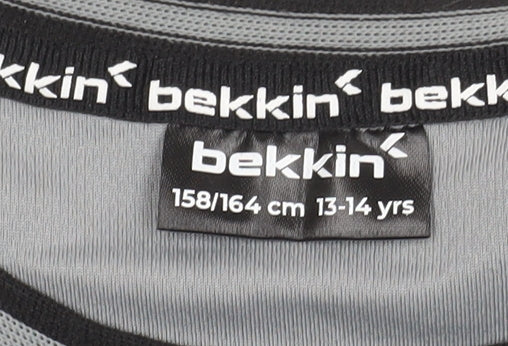 Brand and care label for Bekkin boys’ grey t-shirt 13-14 years jersey crew neck
