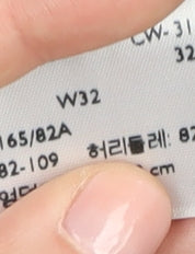 Levi Strauss Blue Cut-Off Denim Shorts, Size 32, Unisex Casual