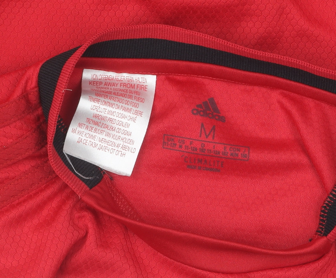 Brand and care label for Adidas Red boys’ football jersey m - sports style activewear